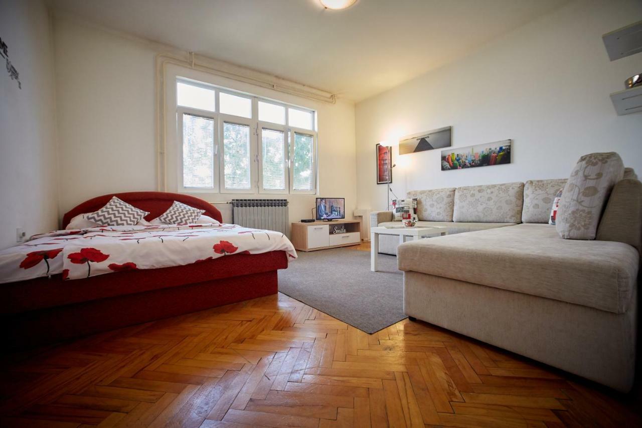 Central Tuzla Apt - Free Parking Εξωτερικό φωτογραφία